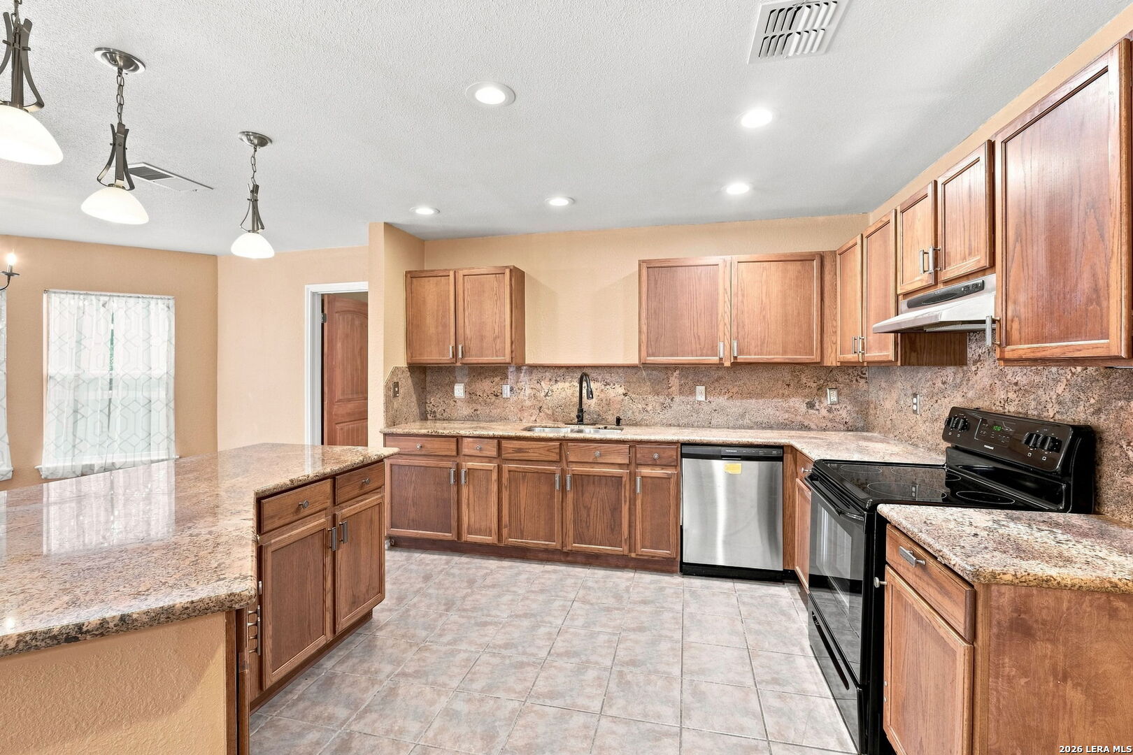 4215 Lakebend West Drive San Antonio TX 78244