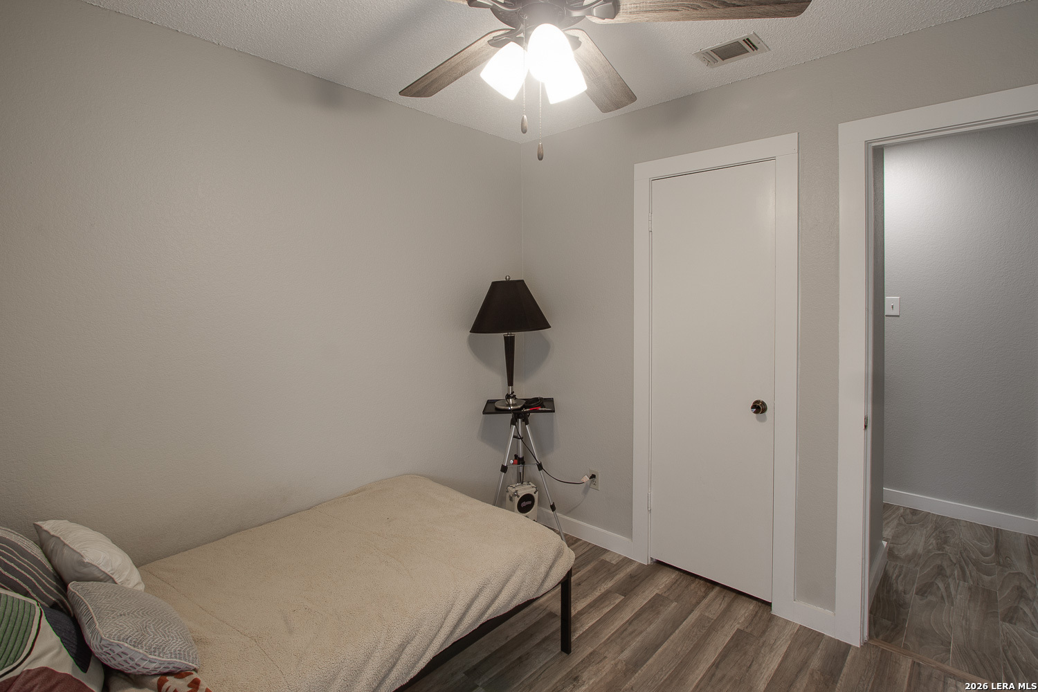 1015 E Yager Lane Austin TX 78753