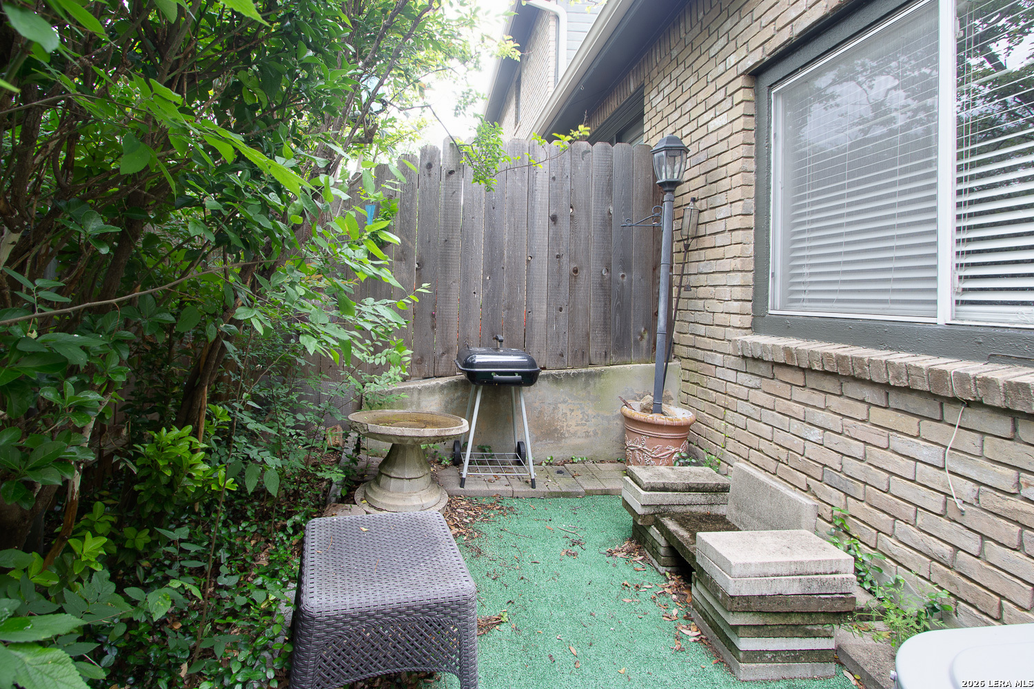 1015 E Yager Lane Austin TX 78753