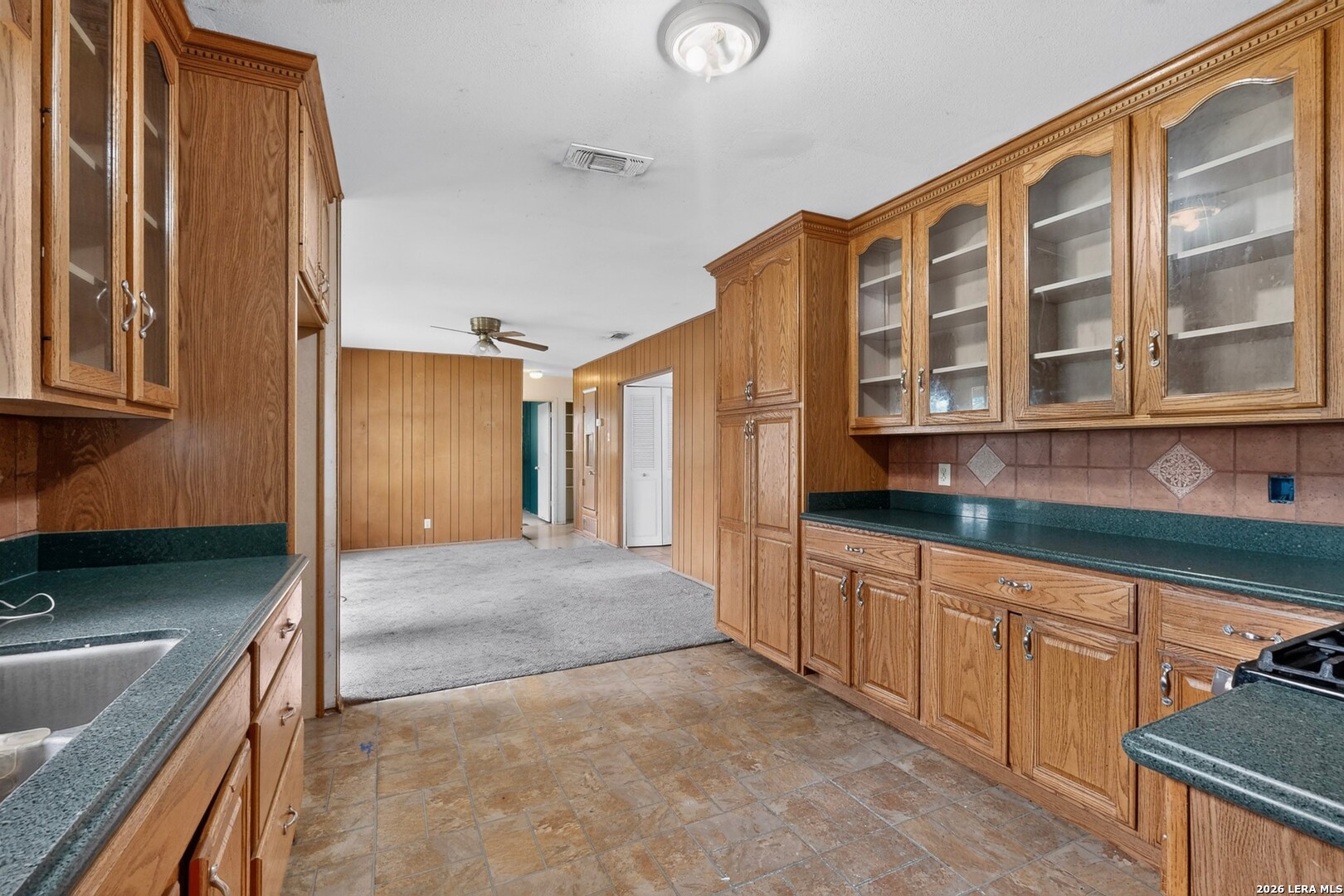 5215 Village Row San Antonio TX 78218