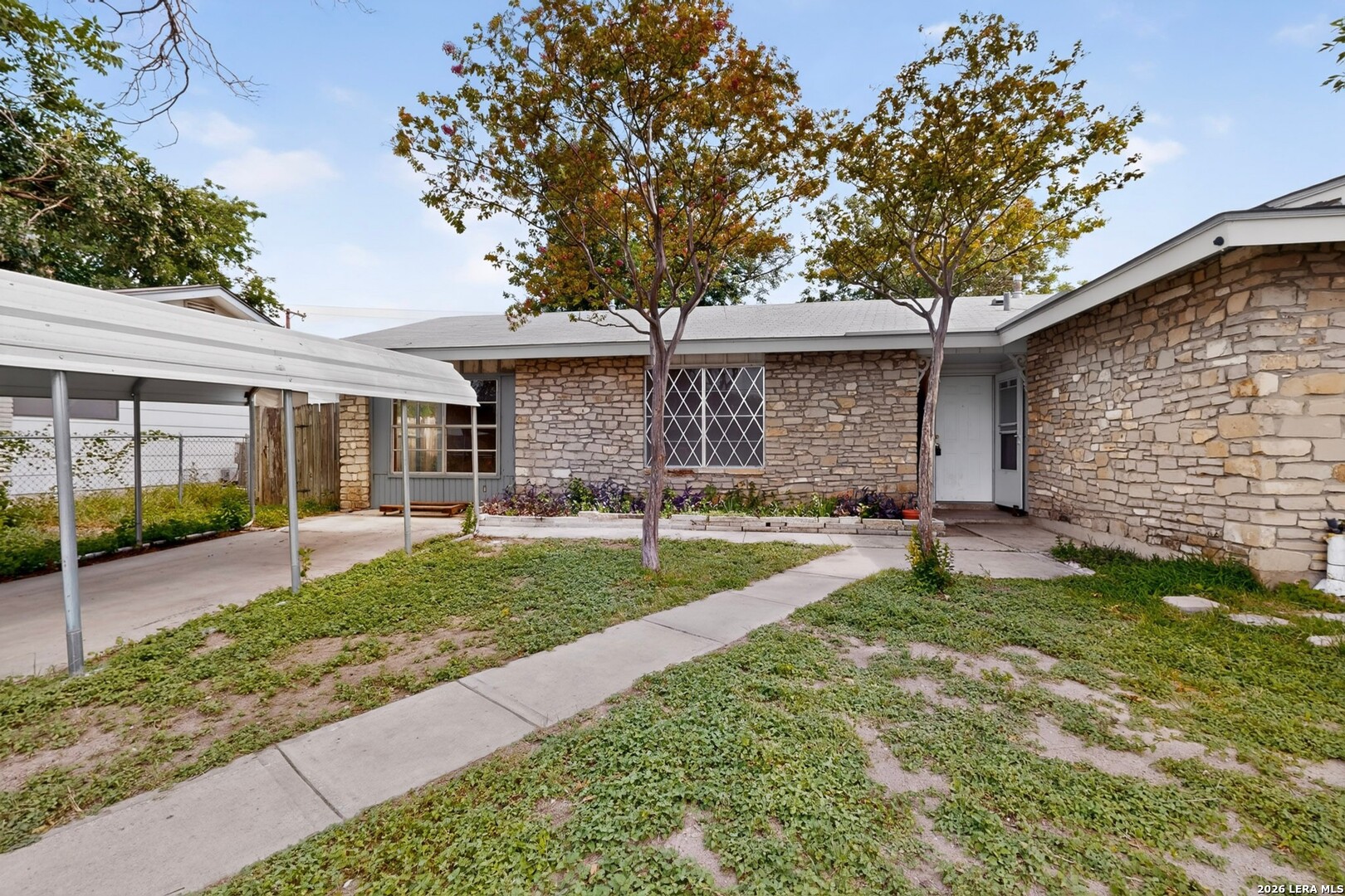 5215 Village Row San Antonio TX 78218