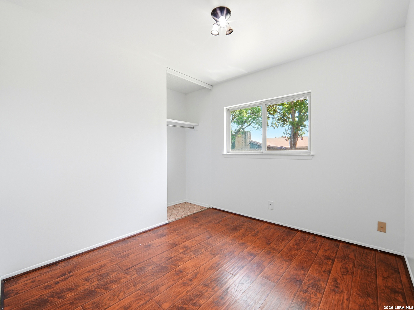 9410 Valley Bend San Antonio TX 78250