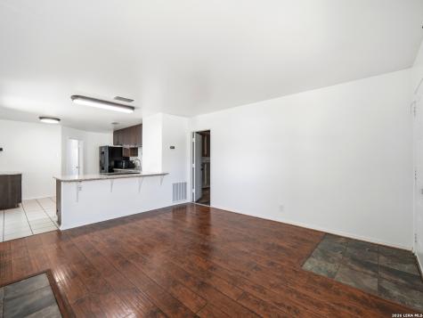 9410 Valley Bend San Antonio TX 78250