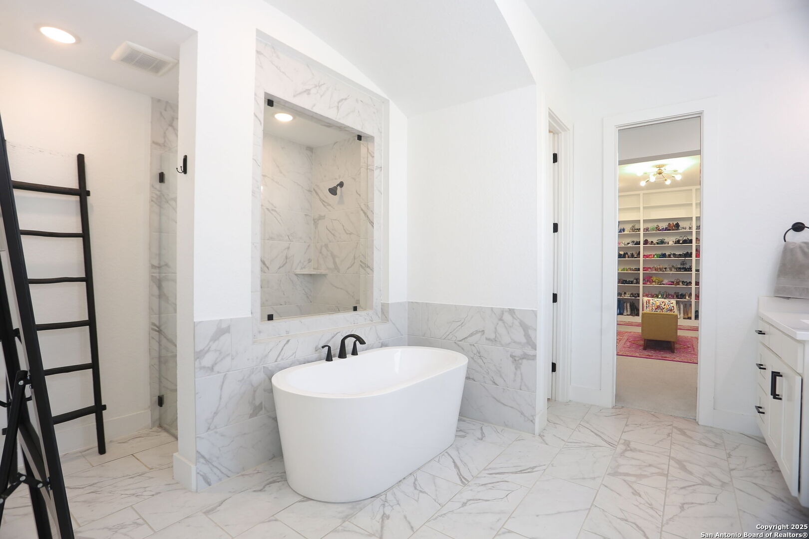 129 Wildrose Hill Boerne TX 78006