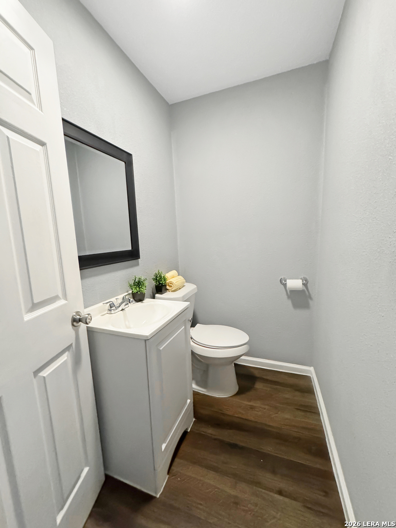 1003 S San Joaquin San Antonio TX 78237