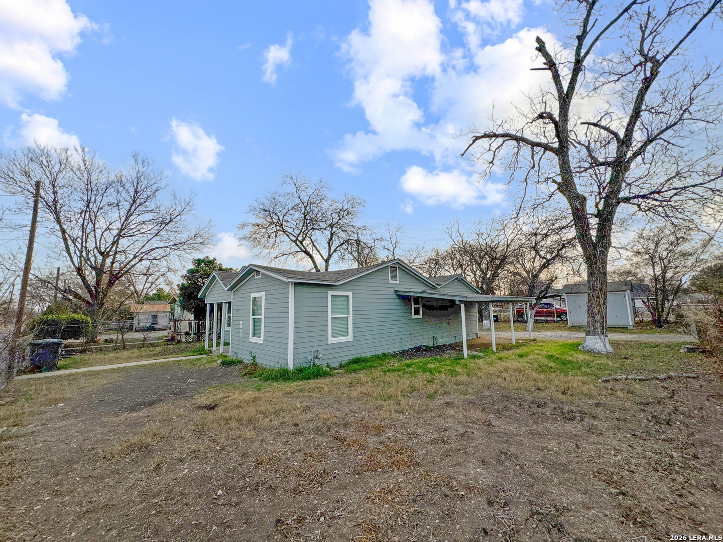 1003 S San Joaquin San Antonio TX 78237