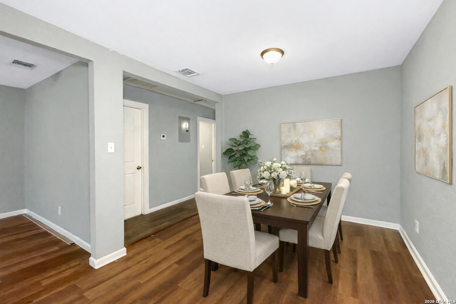 1003 S San Joaquin San Antonio TX 78237
