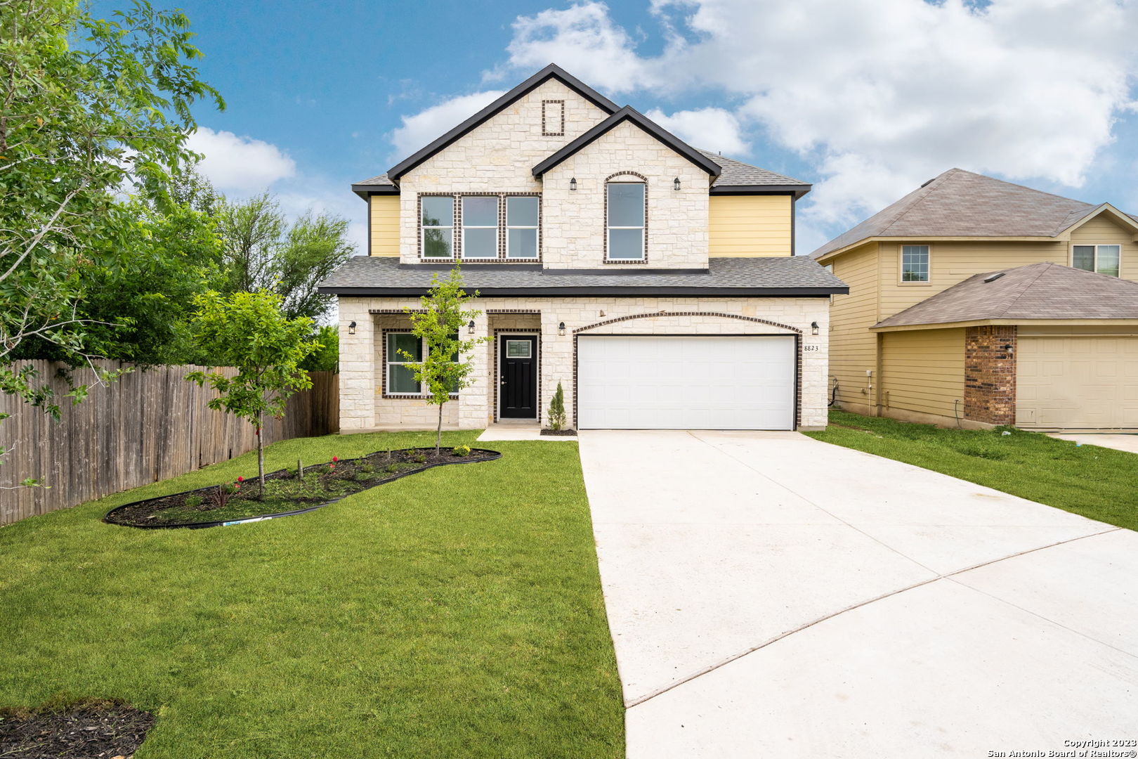 8823 Ashley Wilkes San Antonio TX 78221