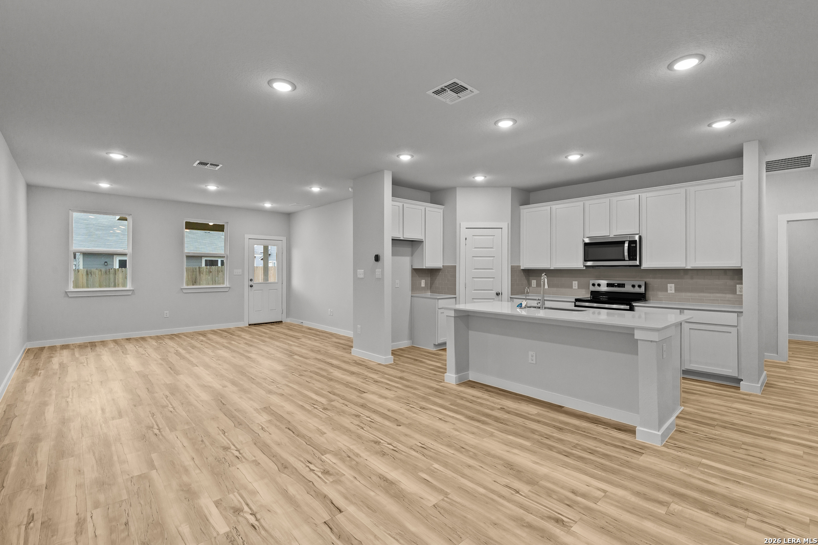 8424 Rocket View San Antonio TX 78263