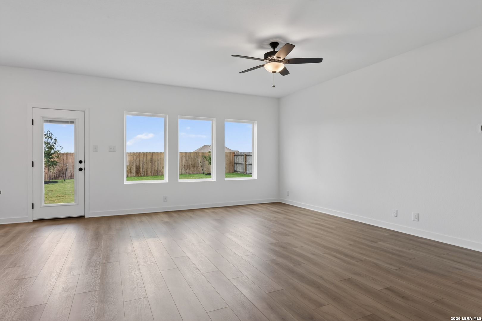 12102 Vista Flats Live Oak TX 78233