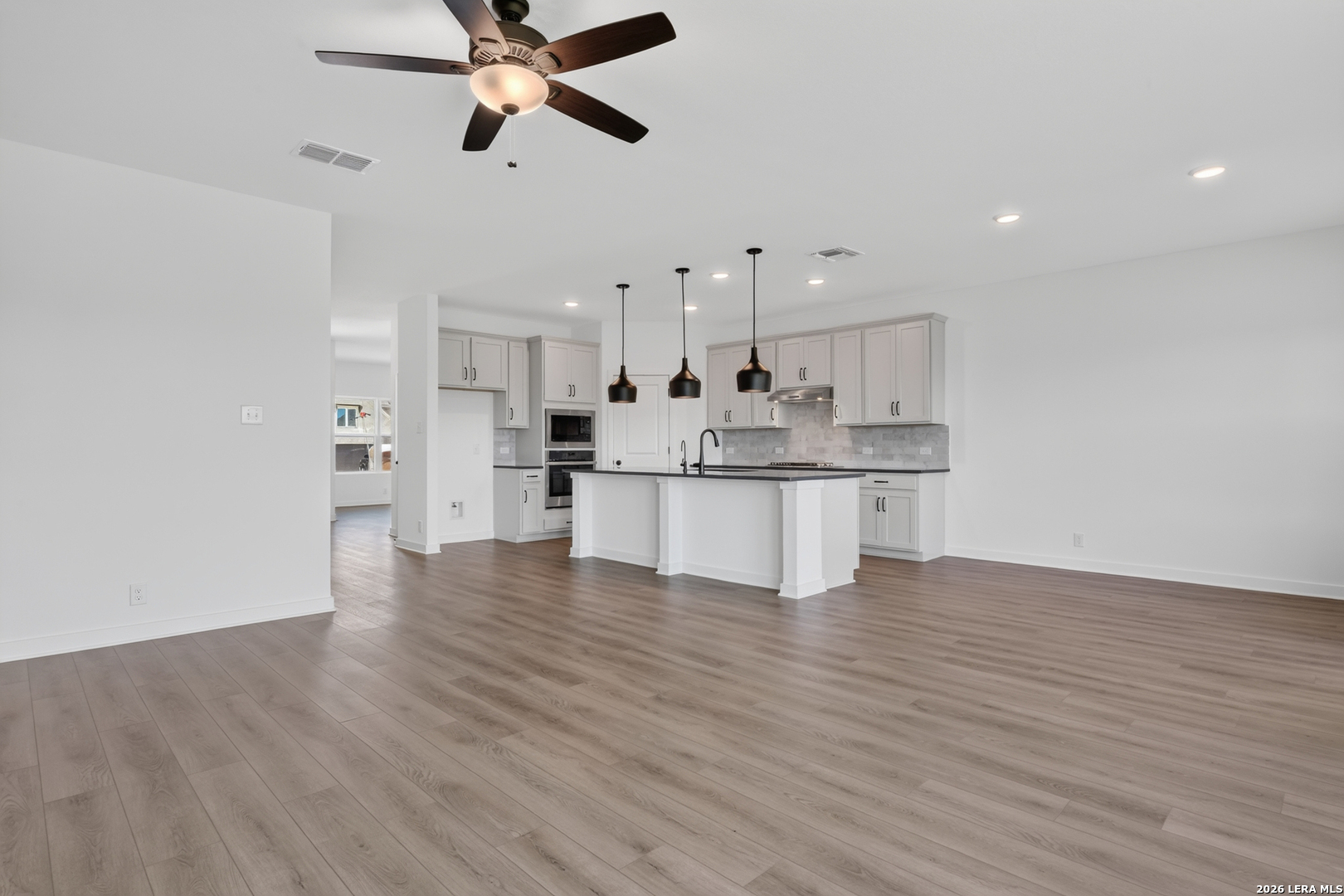 12102 Vista Flats Live Oak TX 78233