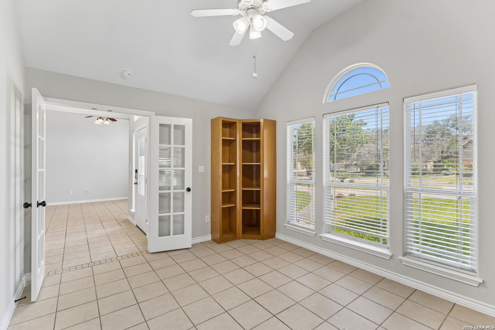 1611 Embassy Drive Pleasanton TX 78064