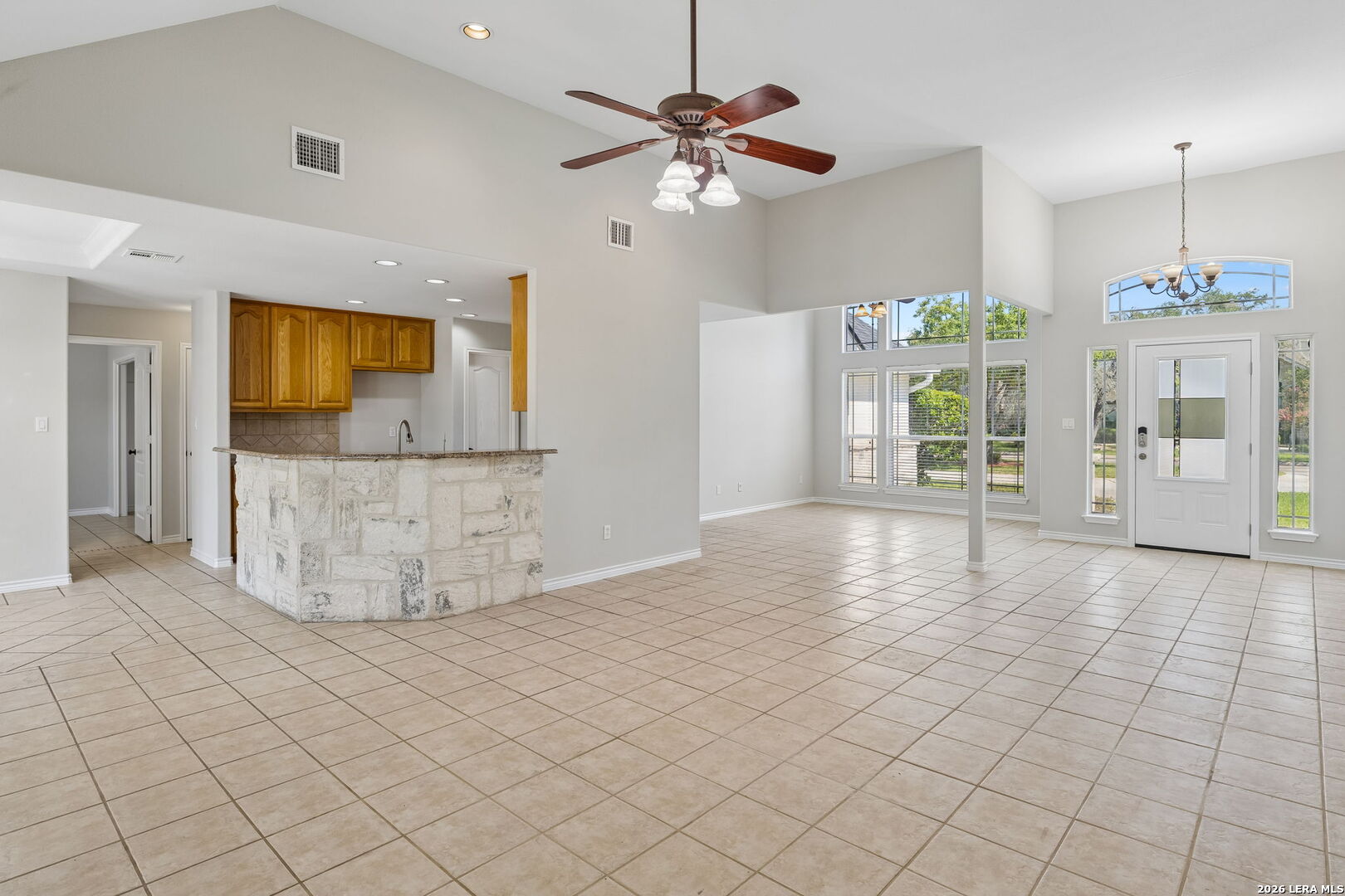 1611 Embassy Drive Pleasanton TX 78064