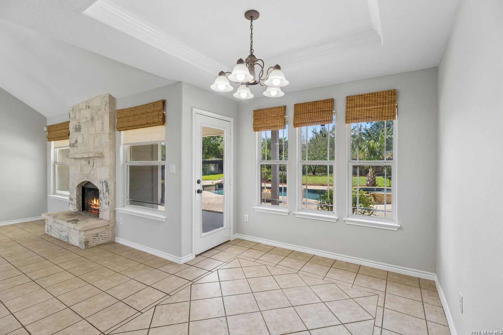 1611 Embassy Drive Pleasanton TX 78064