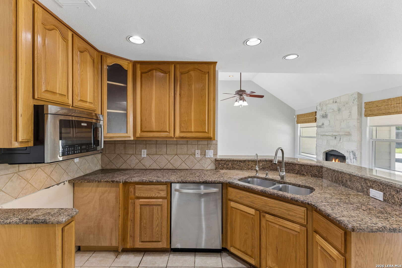 1611 Embassy Drive Pleasanton TX 78064