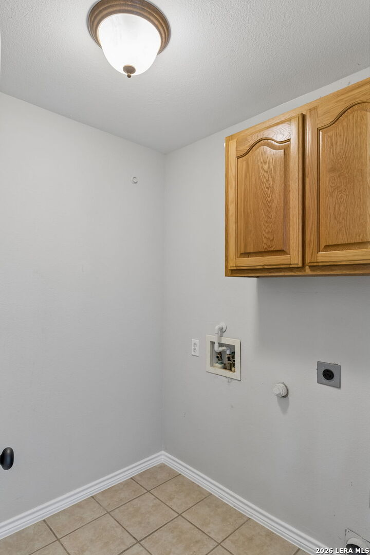 1611 Embassy Drive Pleasanton TX 78064