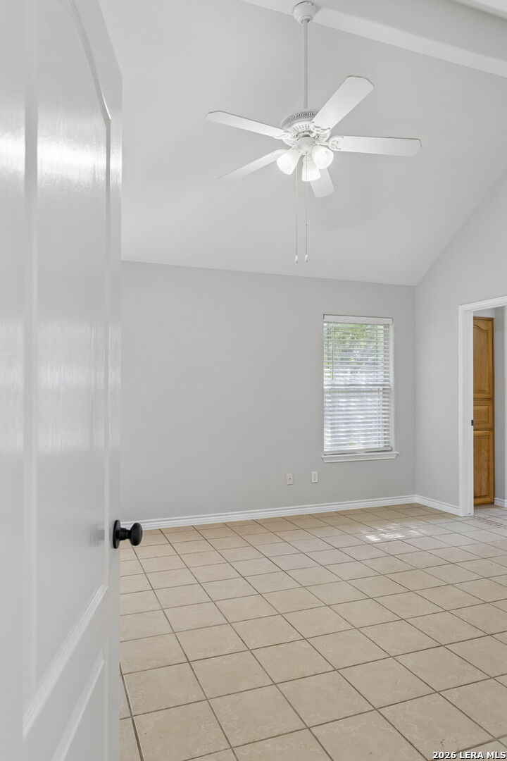 1611 Embassy Drive Pleasanton TX 78064