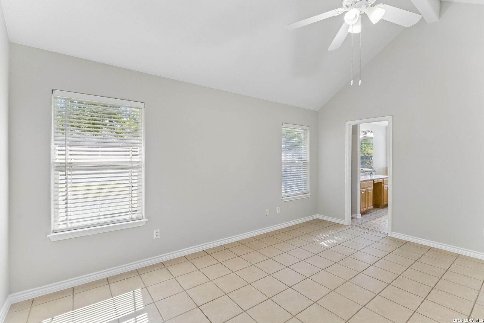 1611 Embassy Drive Pleasanton TX 78064