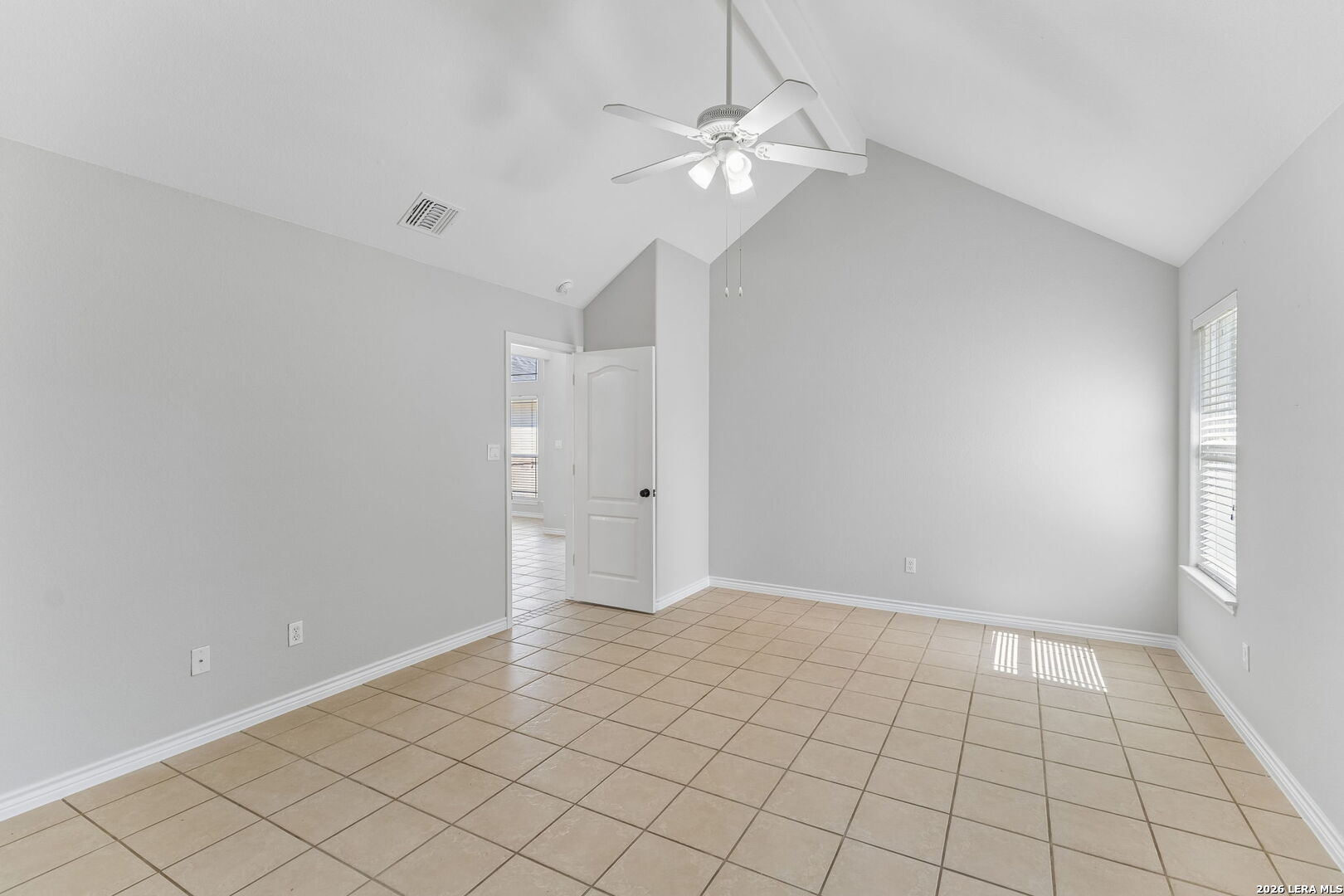 1611 Embassy Drive Pleasanton TX 78064