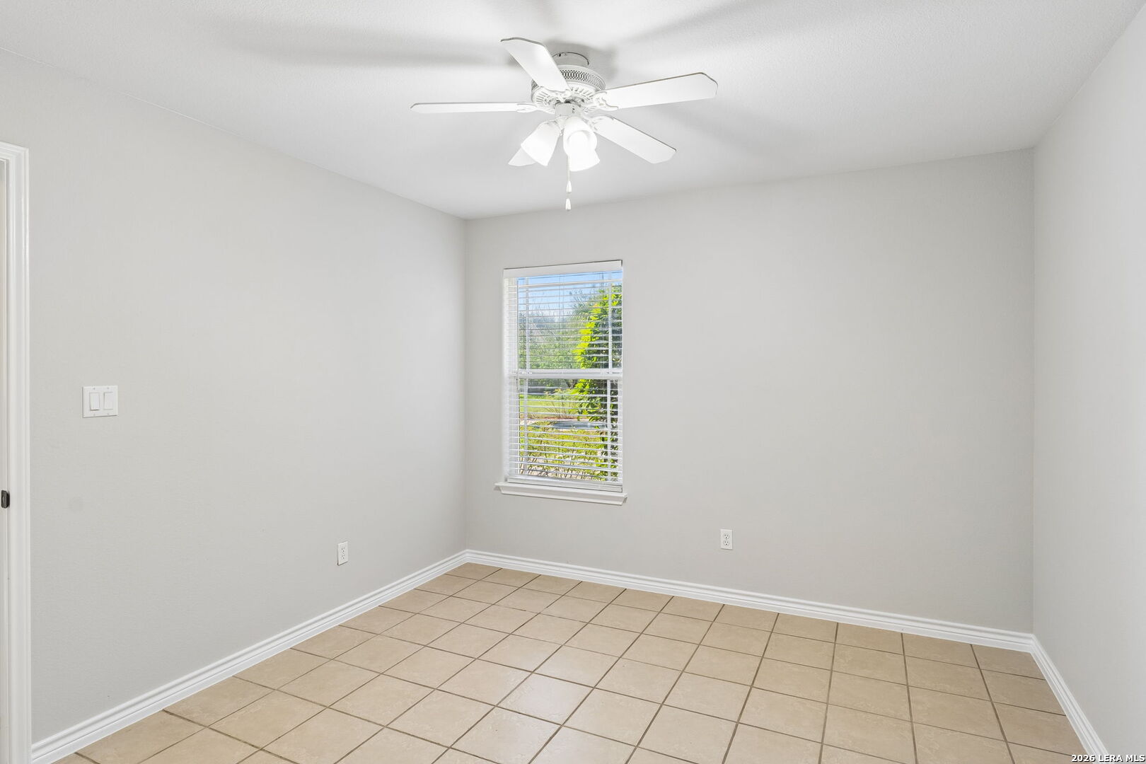 1611 Embassy Drive Pleasanton TX 78064