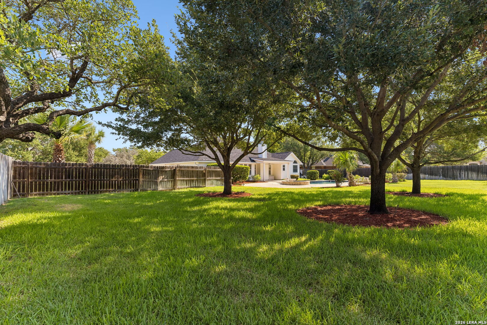 1611 Embassy Drive Pleasanton TX 78064