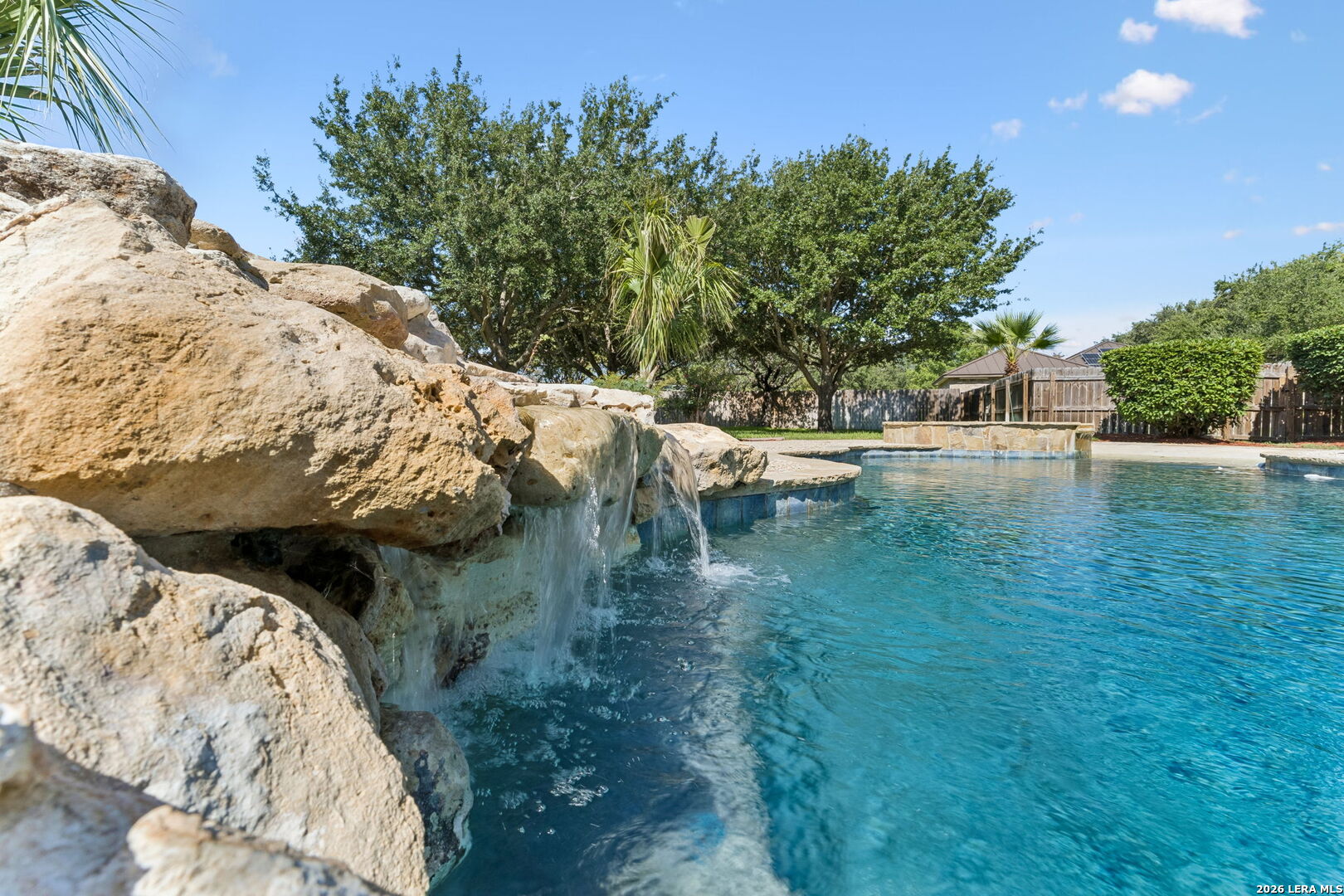 1611 Embassy Drive Pleasanton TX 78064