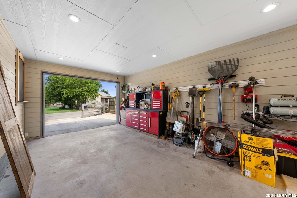 218 Shenandoah San Antonio TX 78210