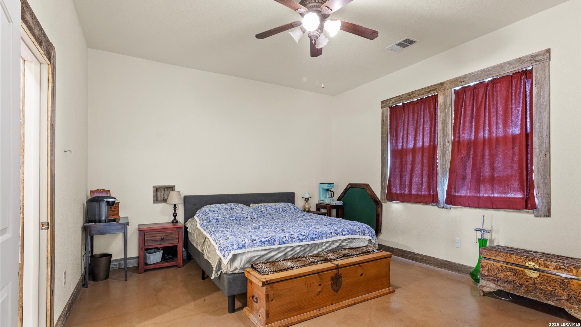 707 Creek Road Marion TX 78124