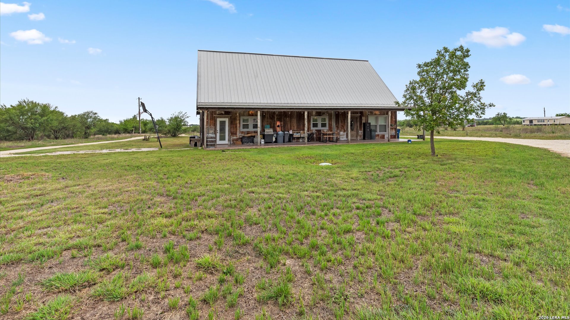 707 Creek Road Marion TX 78124
