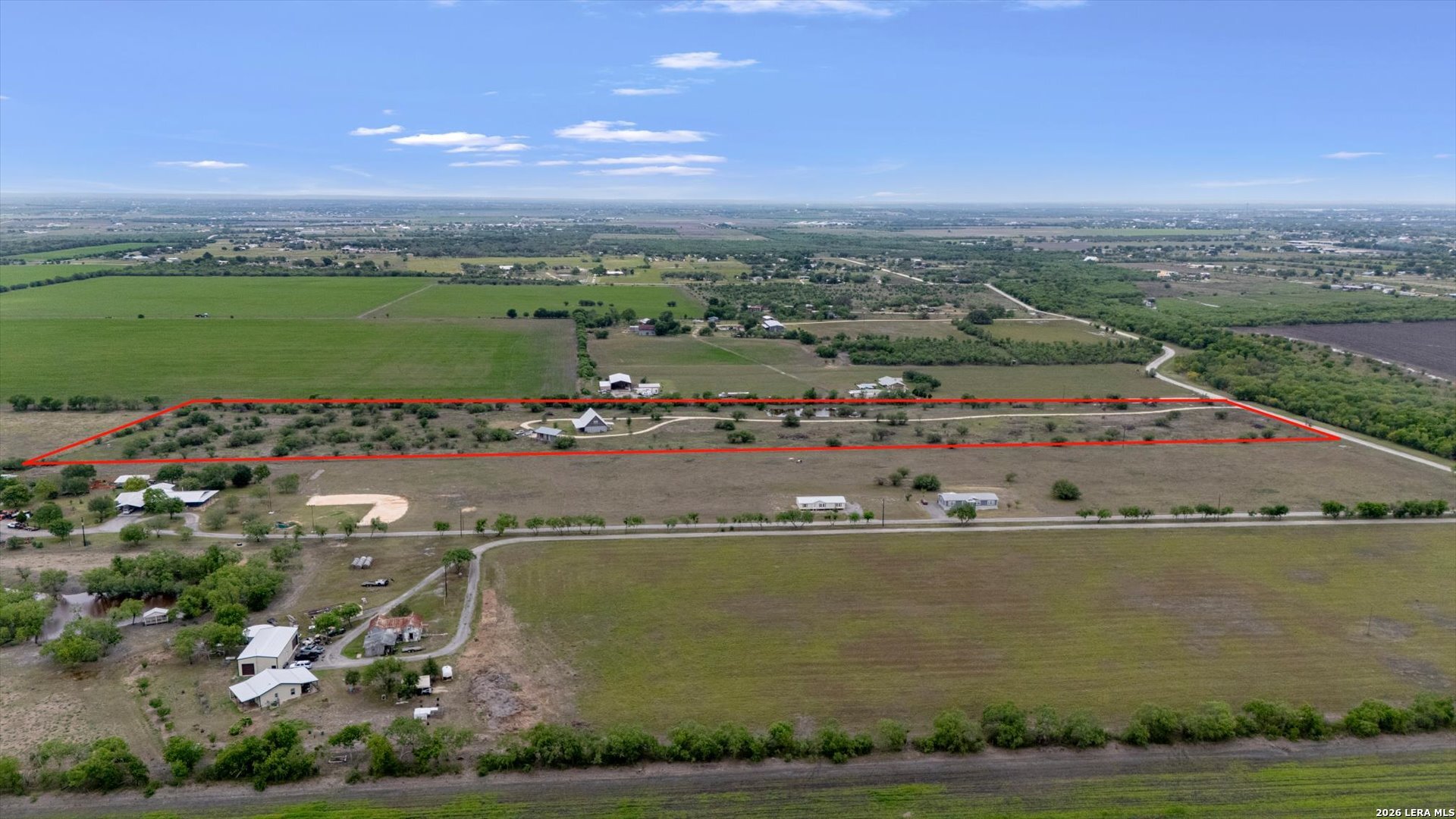 707 Creek Road Marion TX 78124