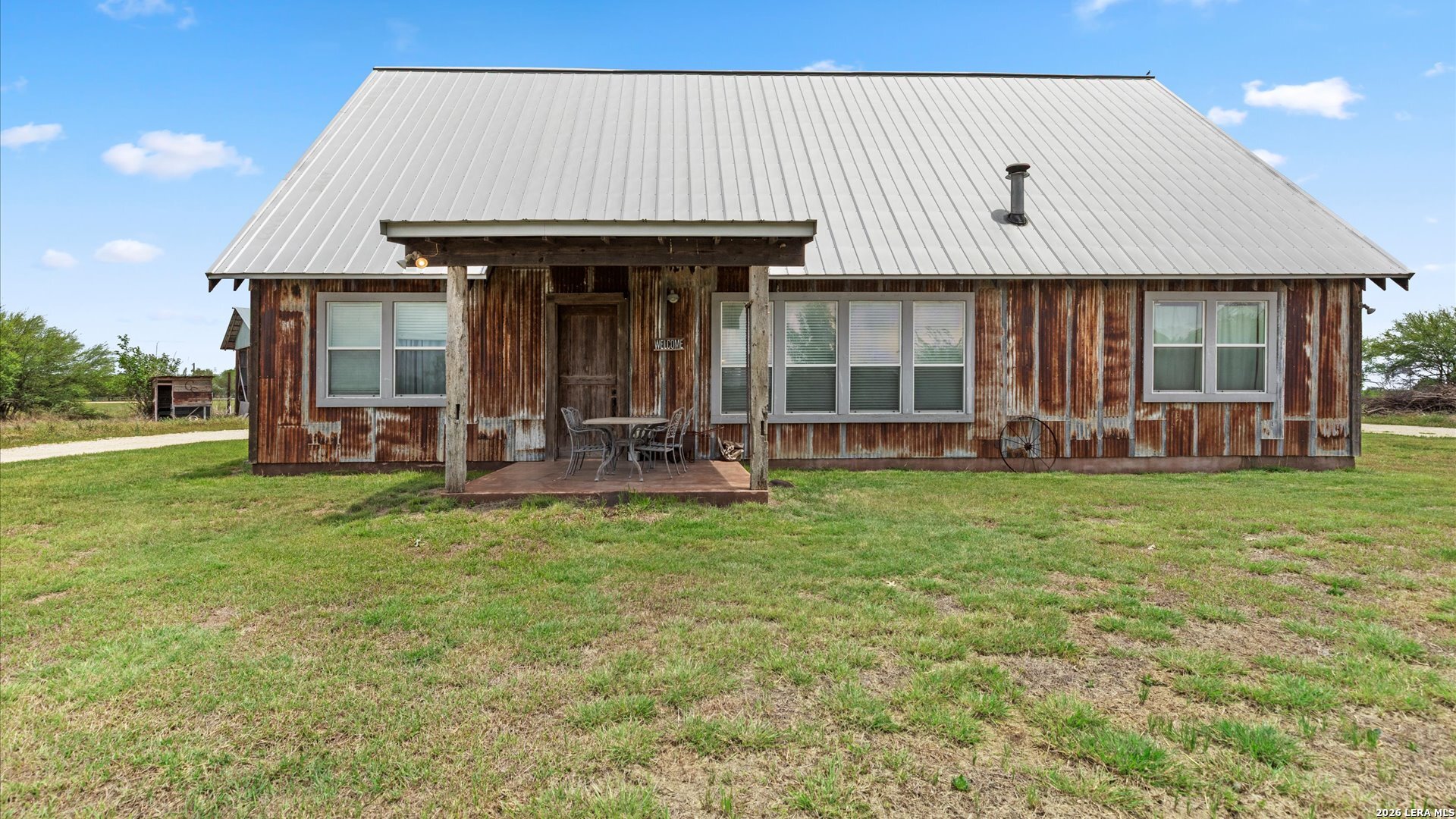 707 Creek Road Marion TX 78124