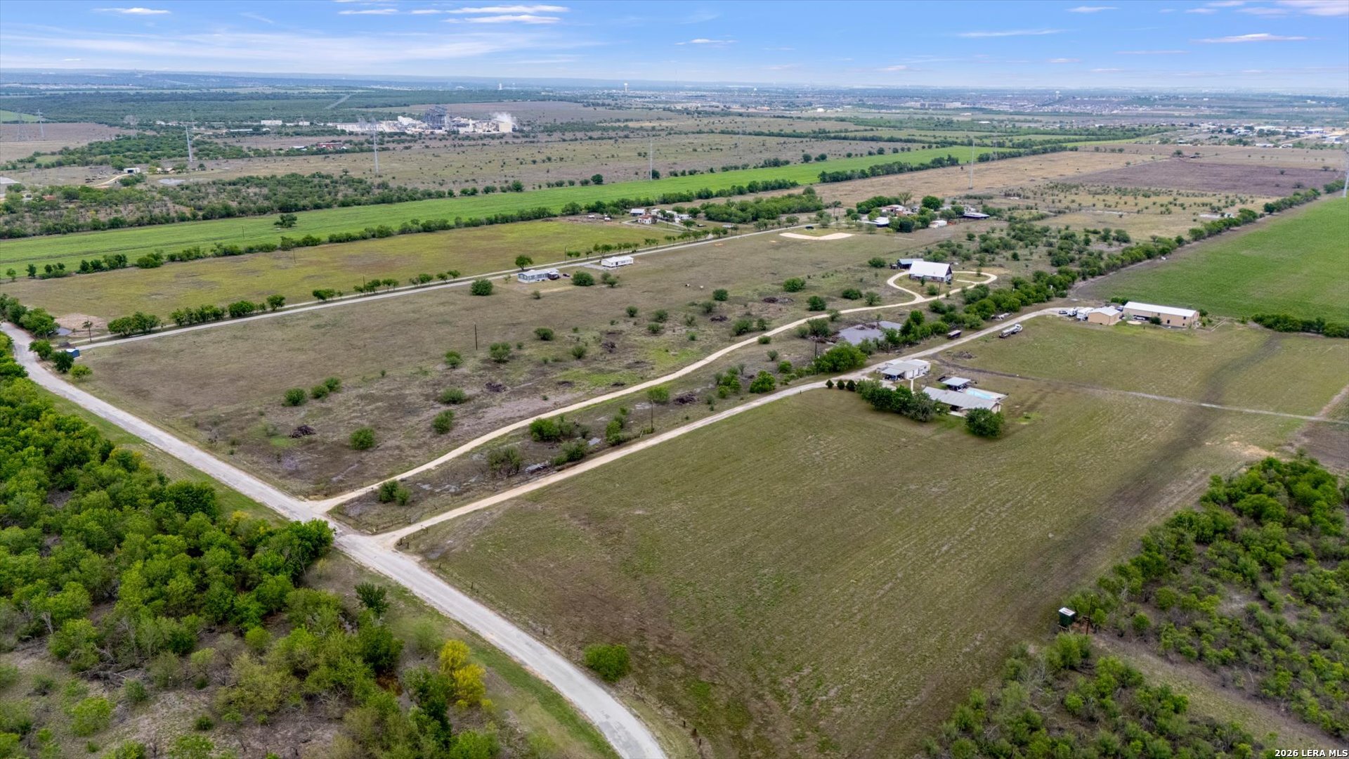 707 Creek Road Marion TX 78124