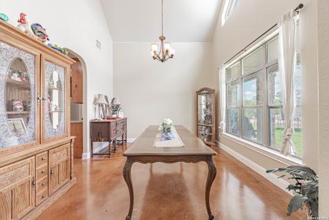 946 County Road 361 La Vernia TX 78121