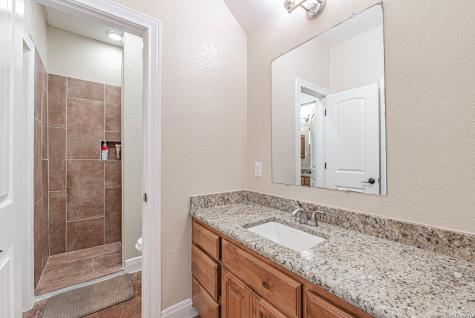 946 County Road 361 La Vernia TX 78121