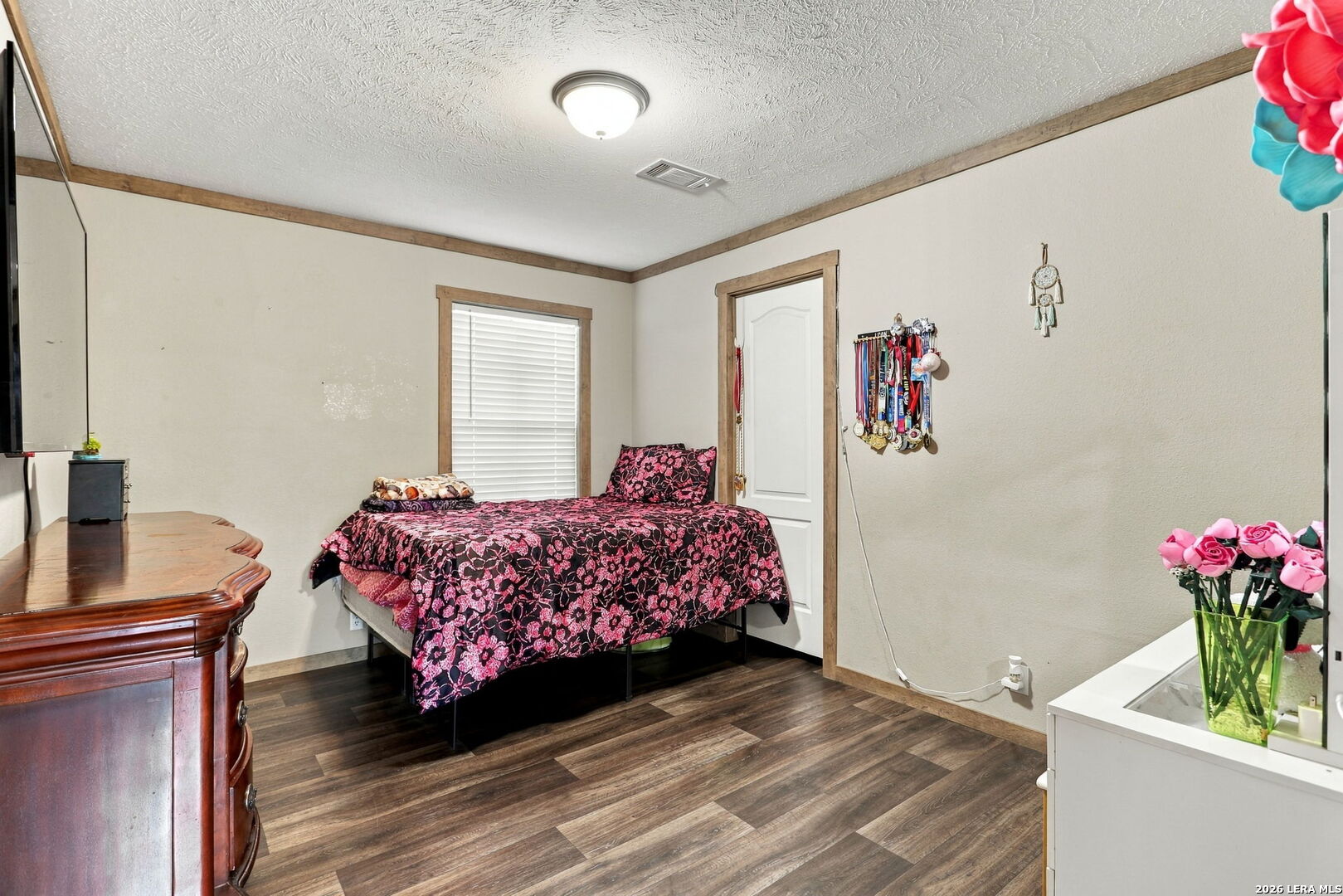 256 Creeks End Floresville TX 78114