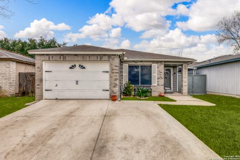 1946 Muddy Peak Drive San Antonio TX 78245