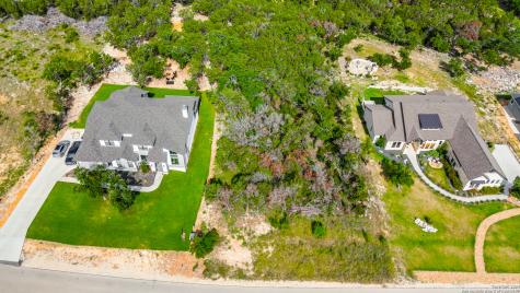 318 Iron Hill New Braunfels TX 78132