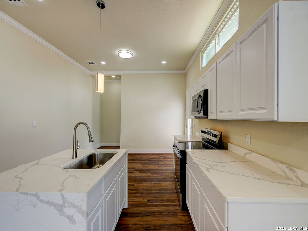 1113 Burleson San Antonio TX 78202
