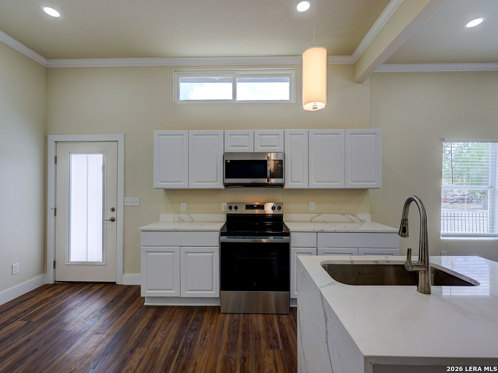 1113 Burleson San Antonio TX 78202