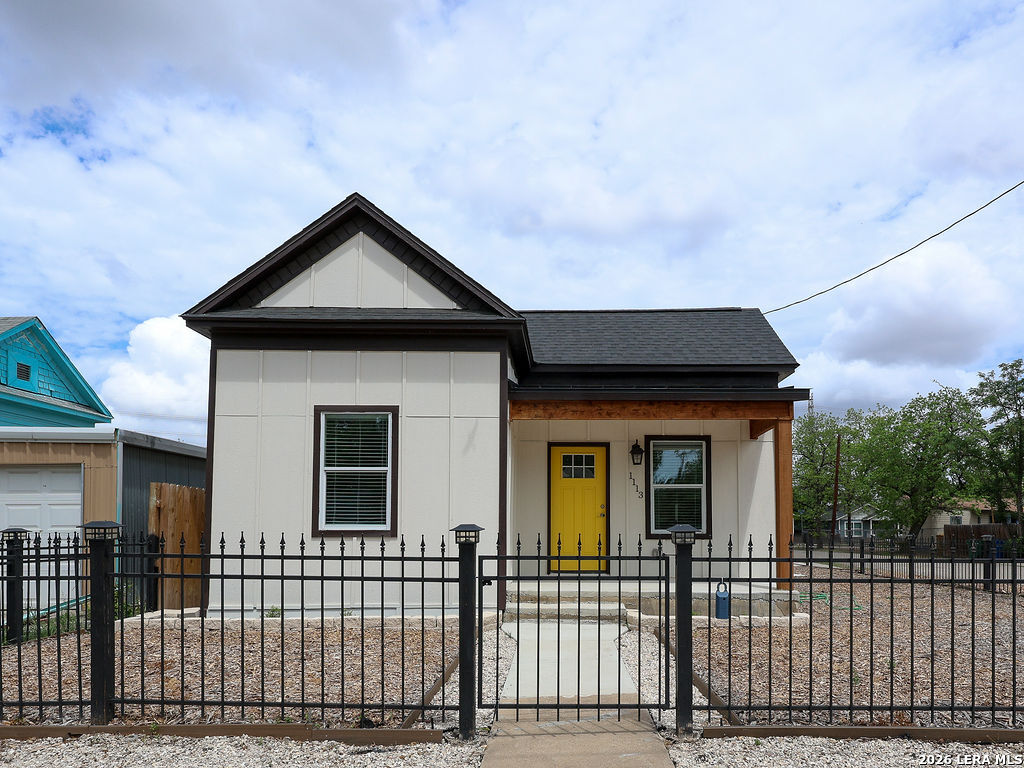 1113 Burleson San Antonio TX 78202