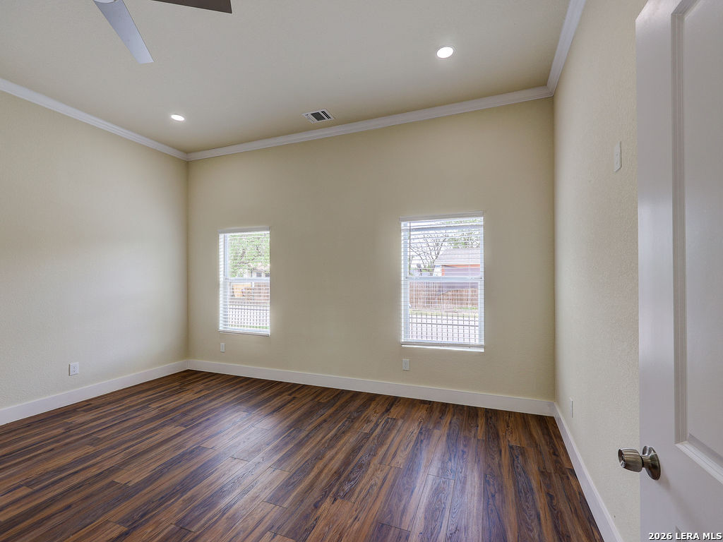 1113 Burleson San Antonio TX 78202