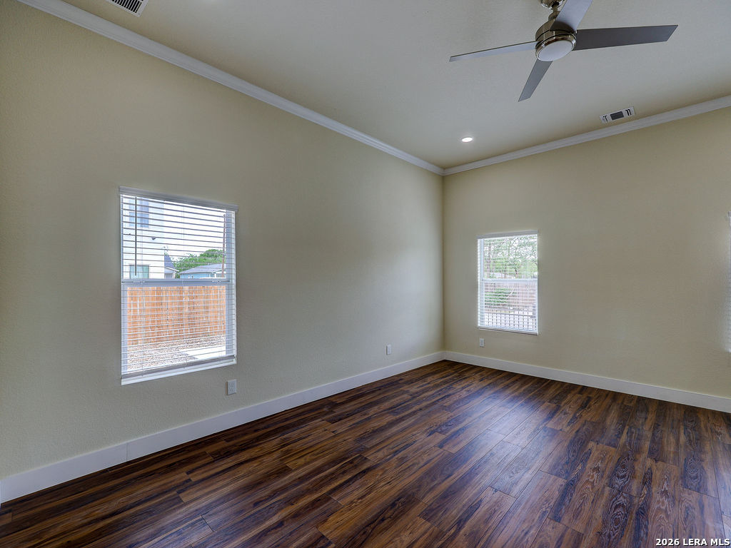 1113 Burleson San Antonio TX 78202