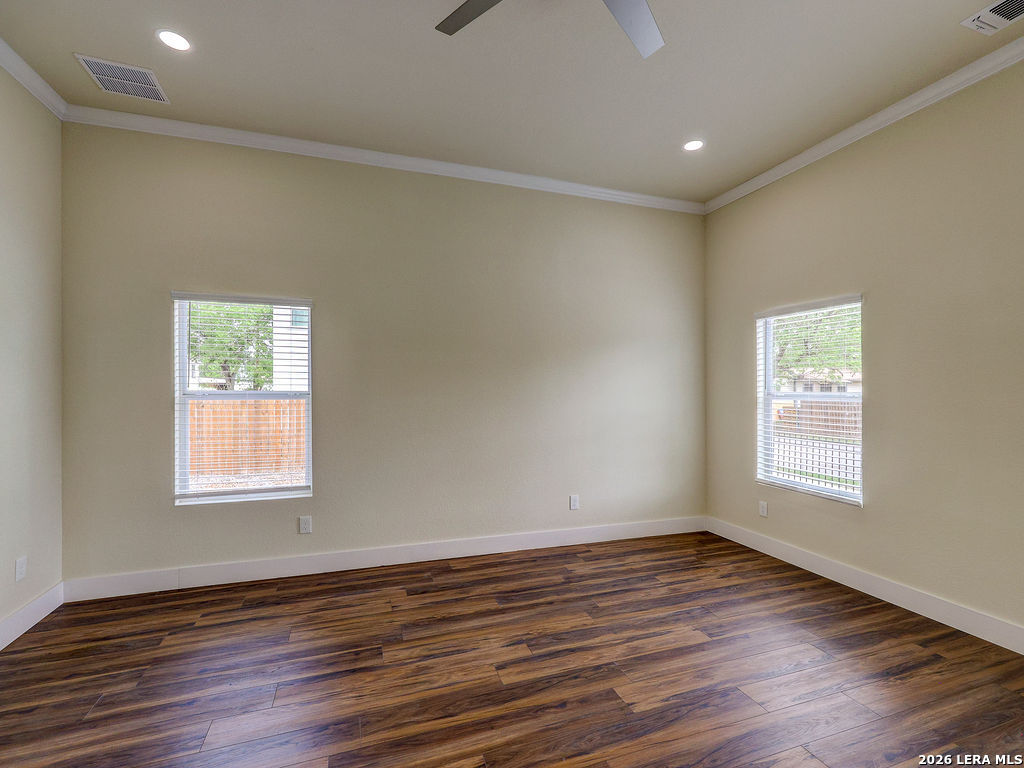1113 Burleson San Antonio TX 78202