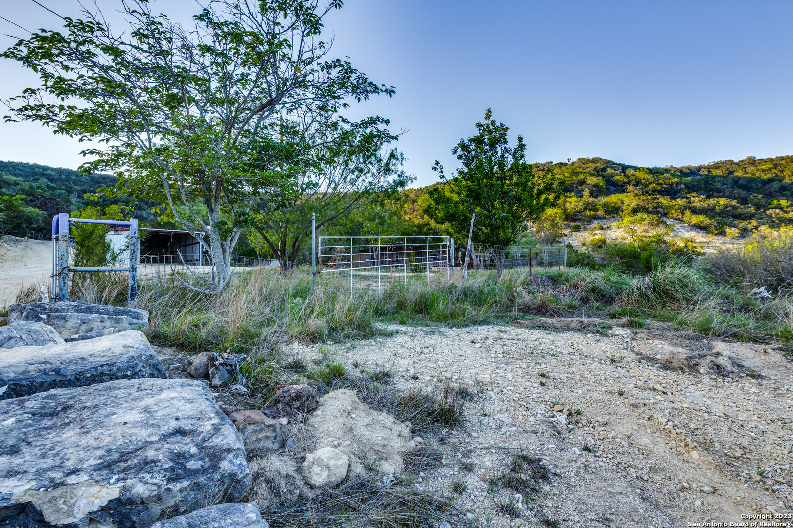 824 Juniper Road Tarpley TX 78883