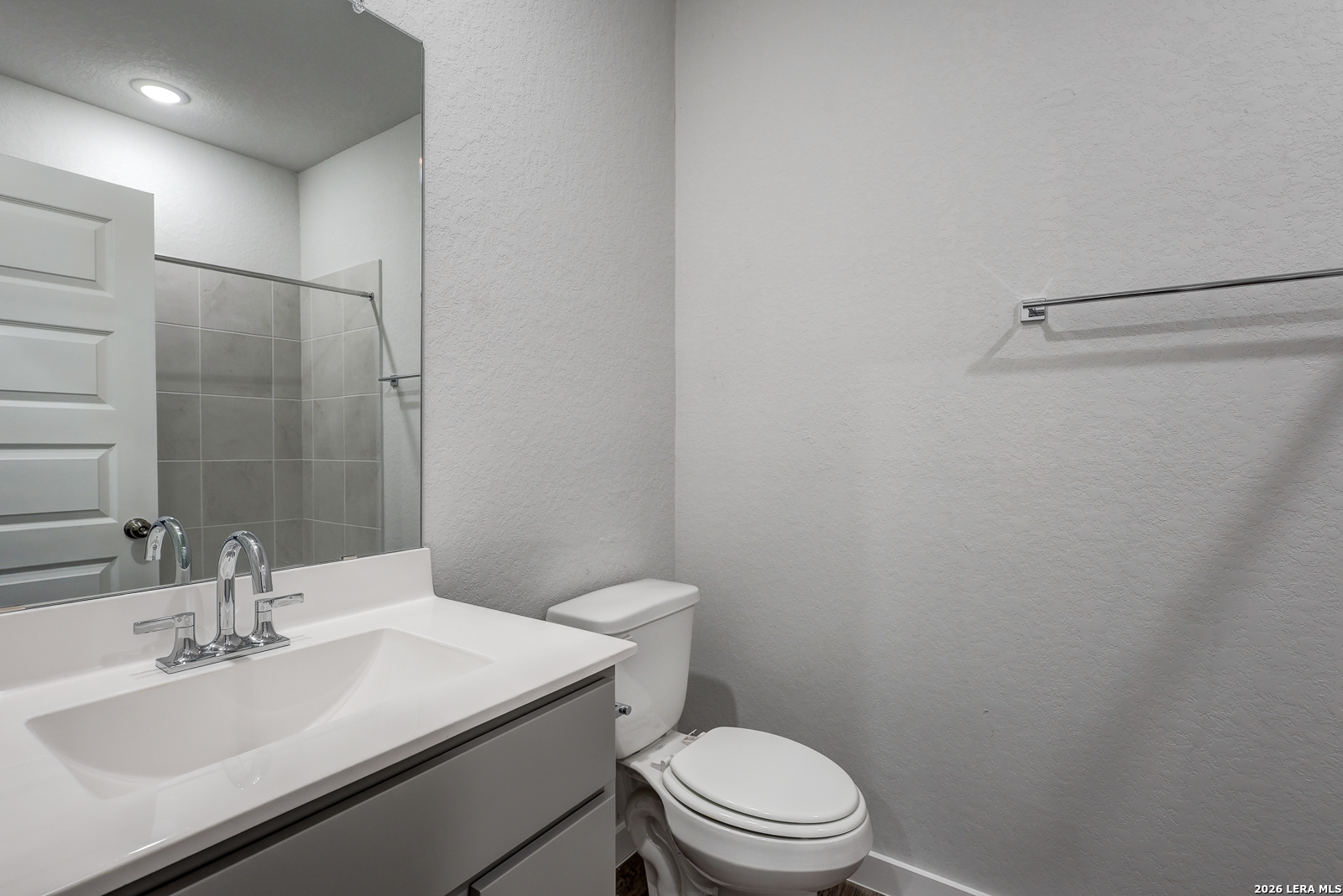 2323 Crisp Glen San Antonio TX 78224