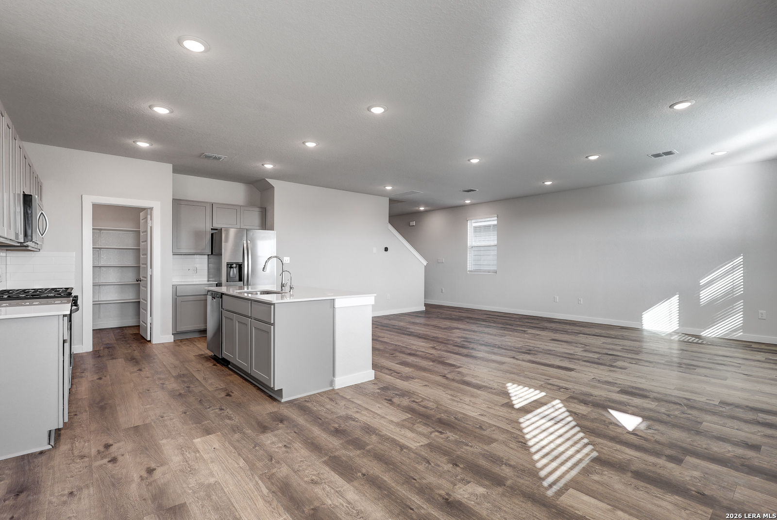 2323 Crisp Glen San Antonio TX 78224