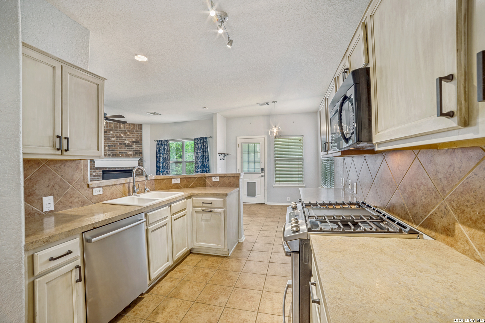 11930 Edward Conrad San Antonio TX 78253