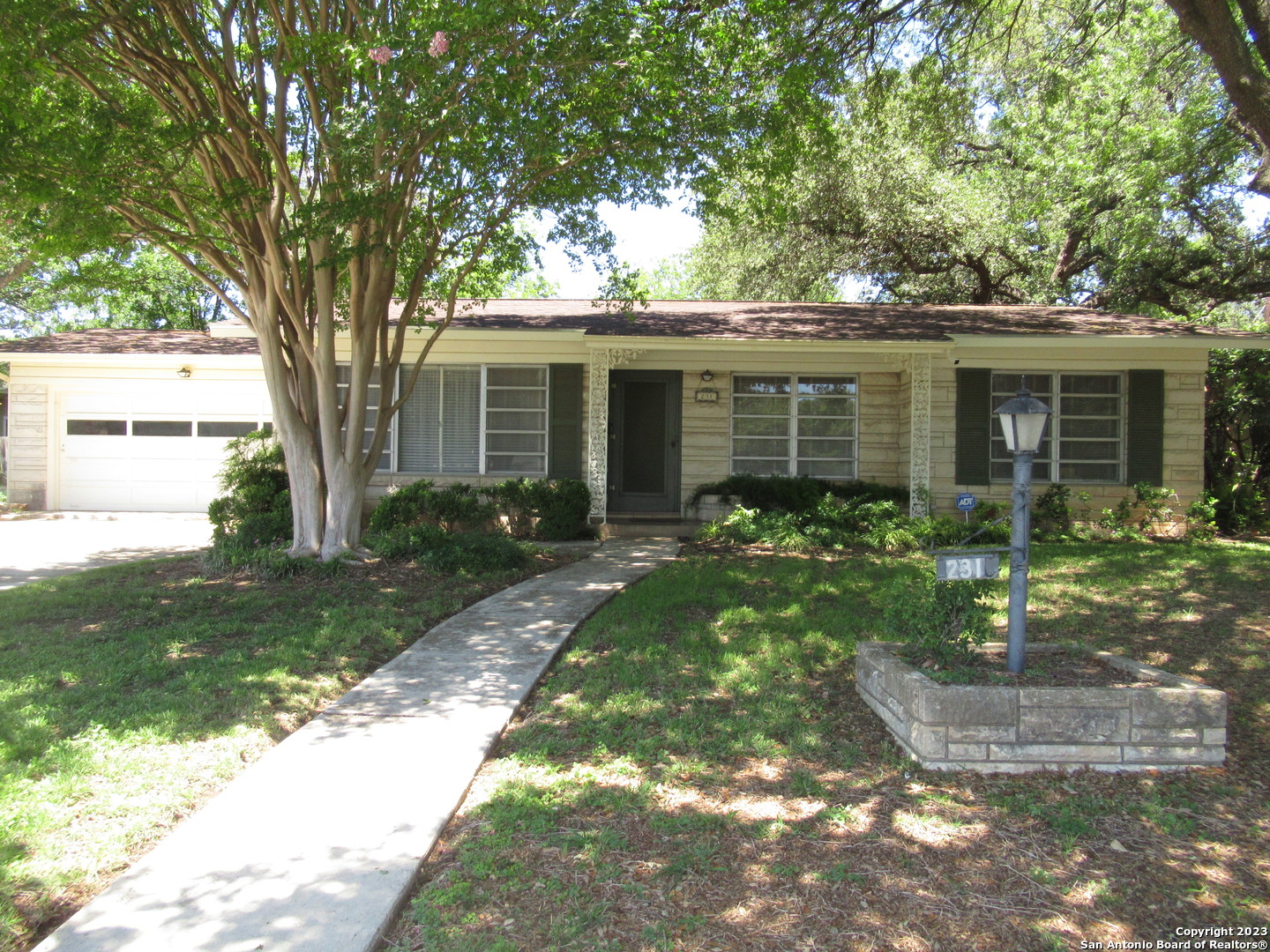 231 Veda Mae Drive San Antonio TX 78216