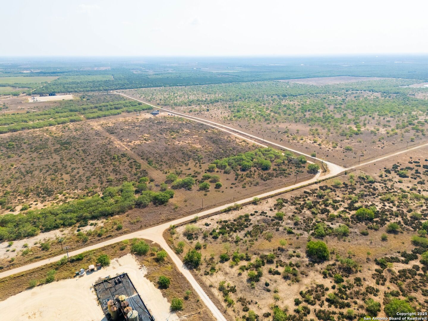 1141 County Road 337 Charlotte TX 78011