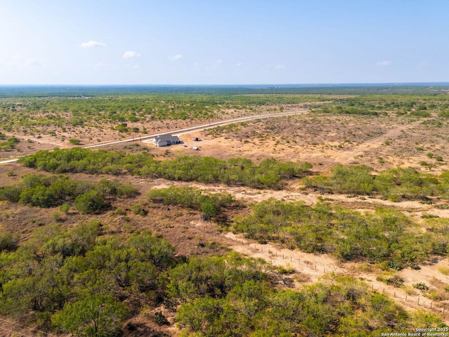 1141 County Road 337 Charlotte TX 78011